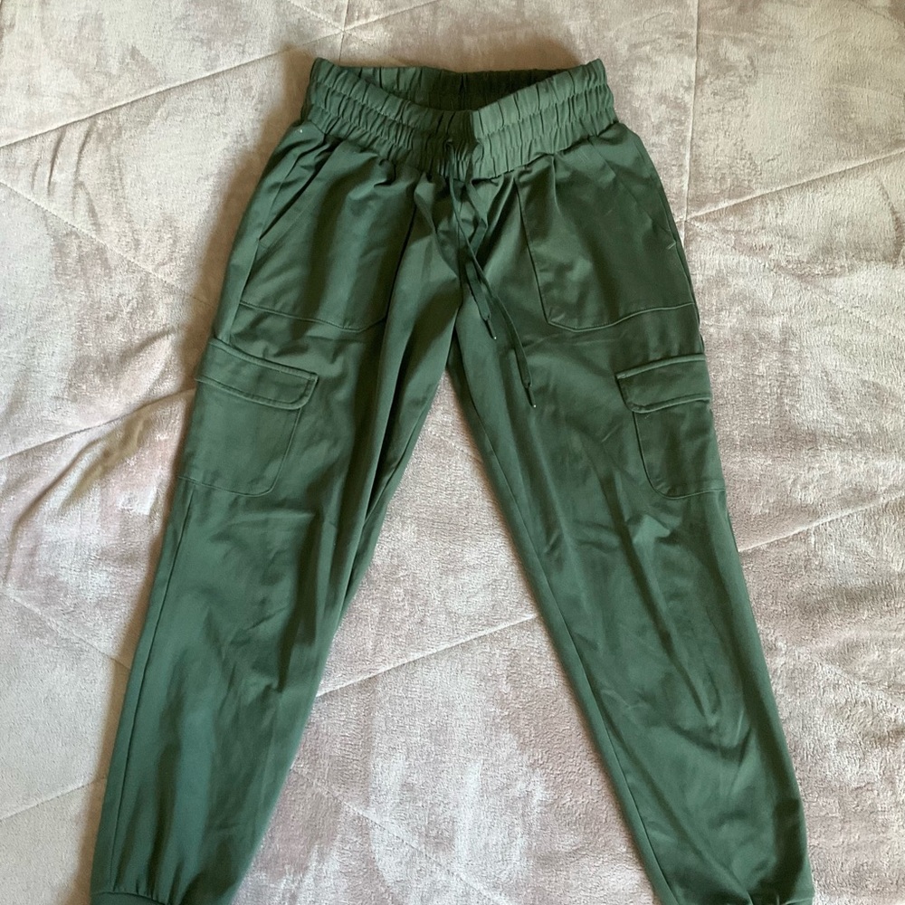 Mondetta Olive Jogger Pants